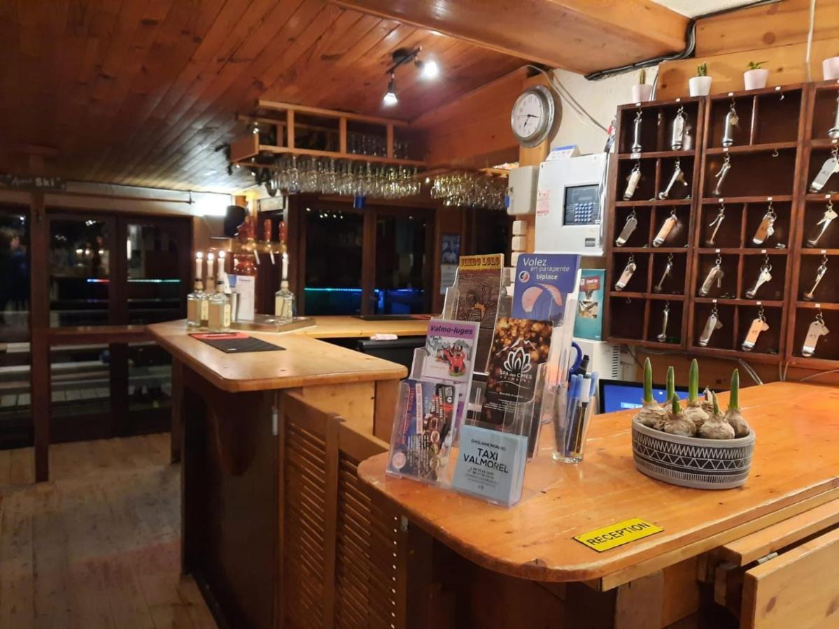 Hotel Chalet Du Crey วาลมอแรล ภายนอก รูปภาพ